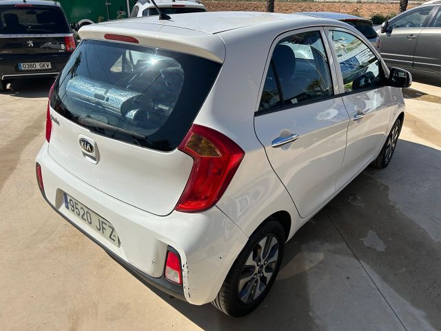 KIA PICANTO COMFORT 1.0 SPANISH LHD IN SPAIN ONLY 81000 MILES STUNNING 2015